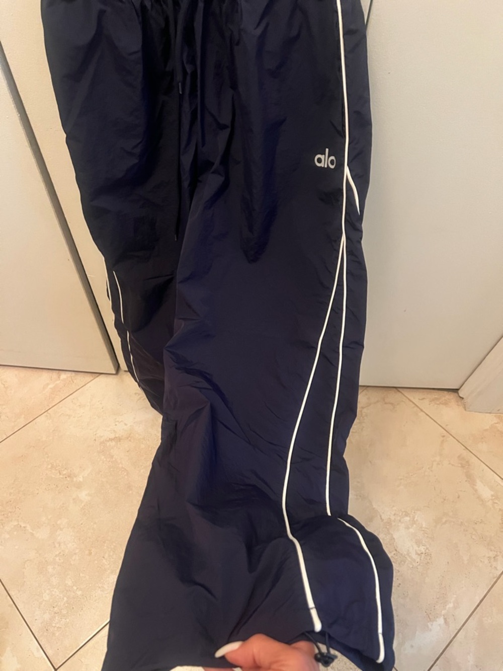 Alo 2pc track suit-light weight Jacket & baggy matching pants w Piping new - Picture 2 of 3